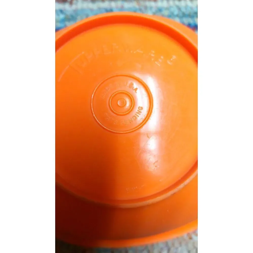 Vintage Tupperware Servalier Bowl 840-7 Harvest Orange Sunburst Lid Retro
